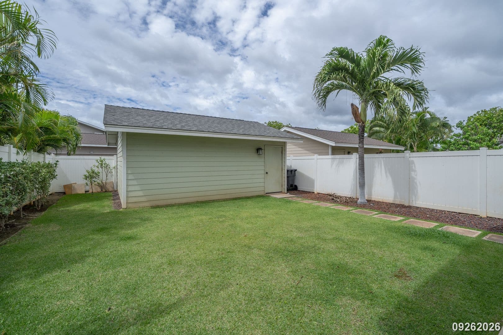 Ewa Beach House: 91-1338 Kaileolea Dr