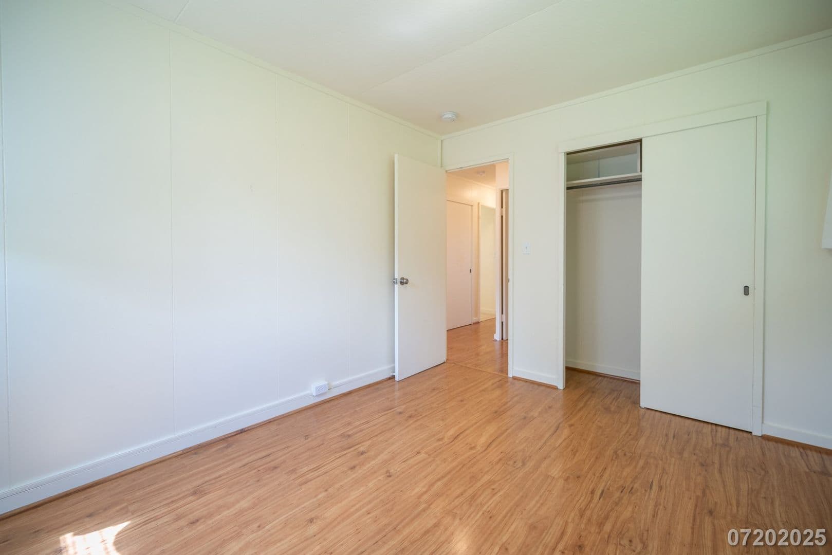 Aiea House: 99-1061 Manako Pl. -MAIN HOUSE-