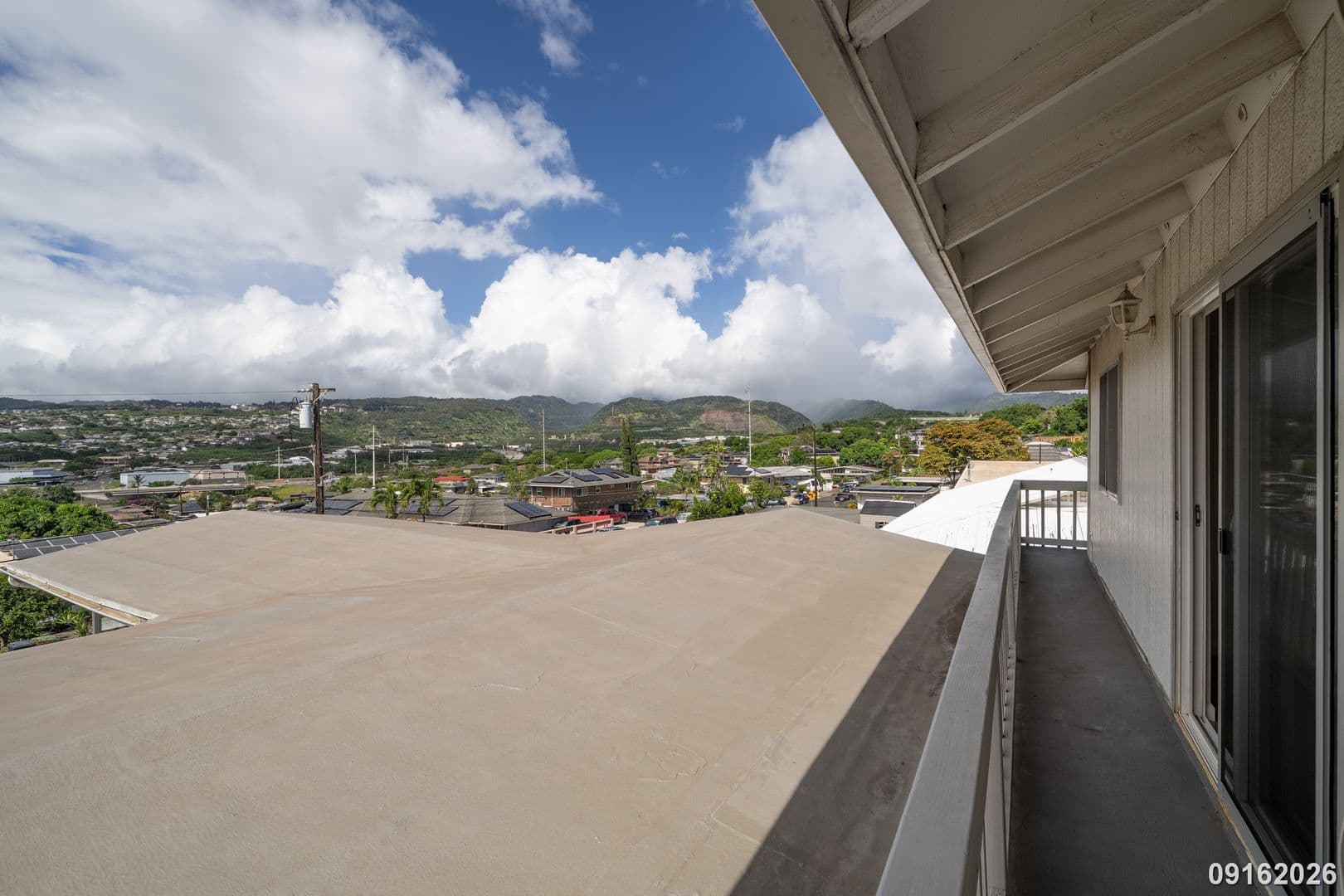 Honolulu House: 4211 Halupa St.