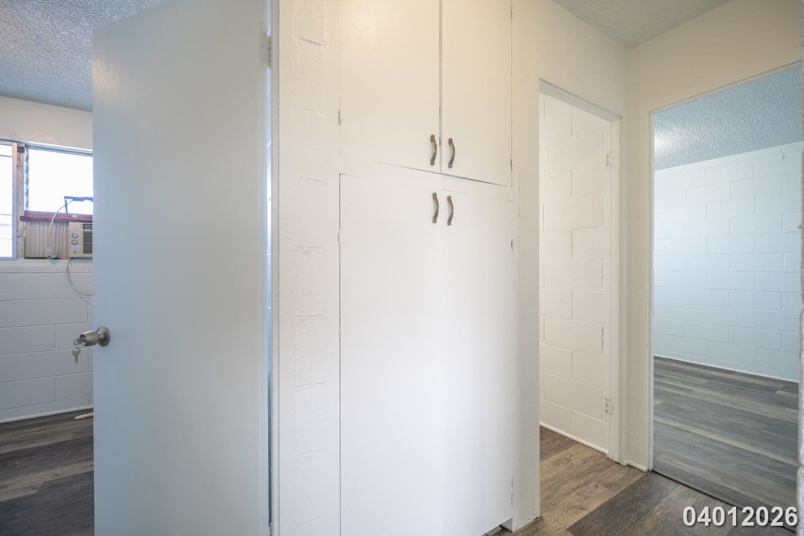 Honolulu House: 617 McNeill St. Apt. 302