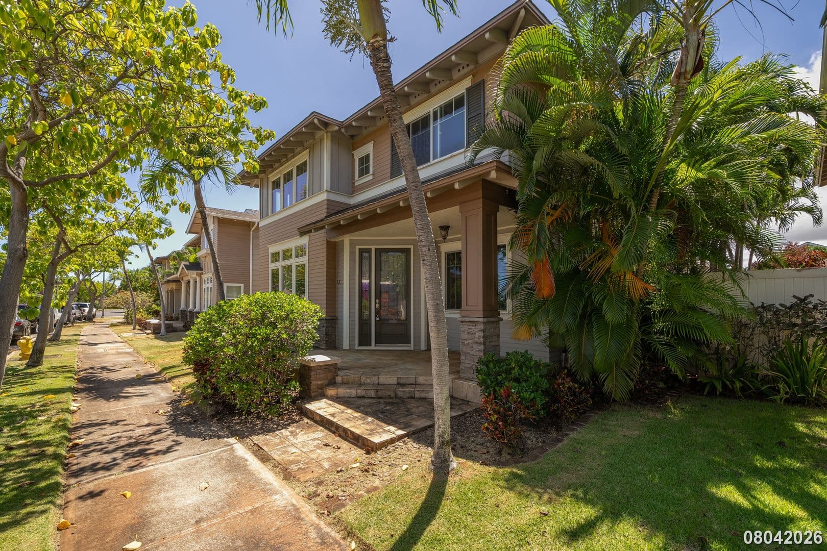 Ewa Beach House: 91-1028 Kaimoana St.