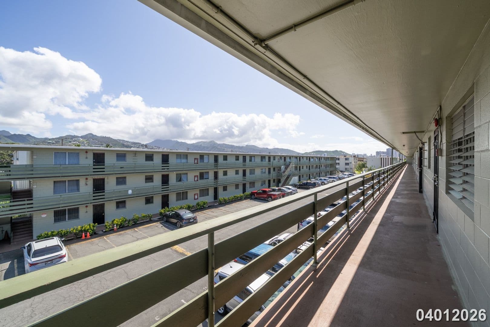 Honolulu House: 617 McNeill St. Apt. 302