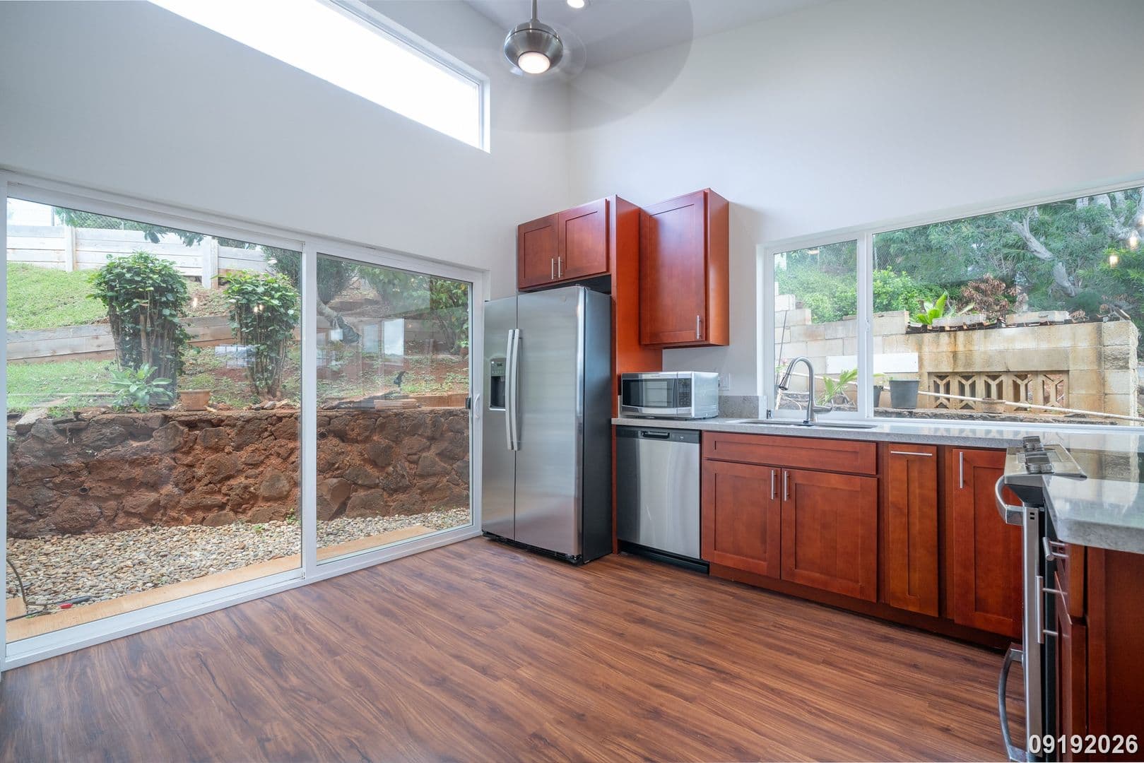 Pearl City House: 710 Hoohoa Pl.
