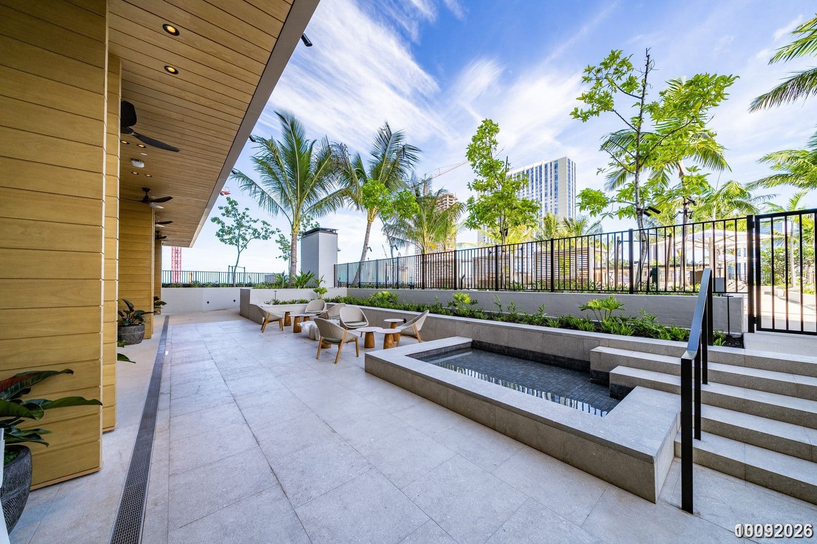 Honolulu House: 333 Ward Ave. #2815