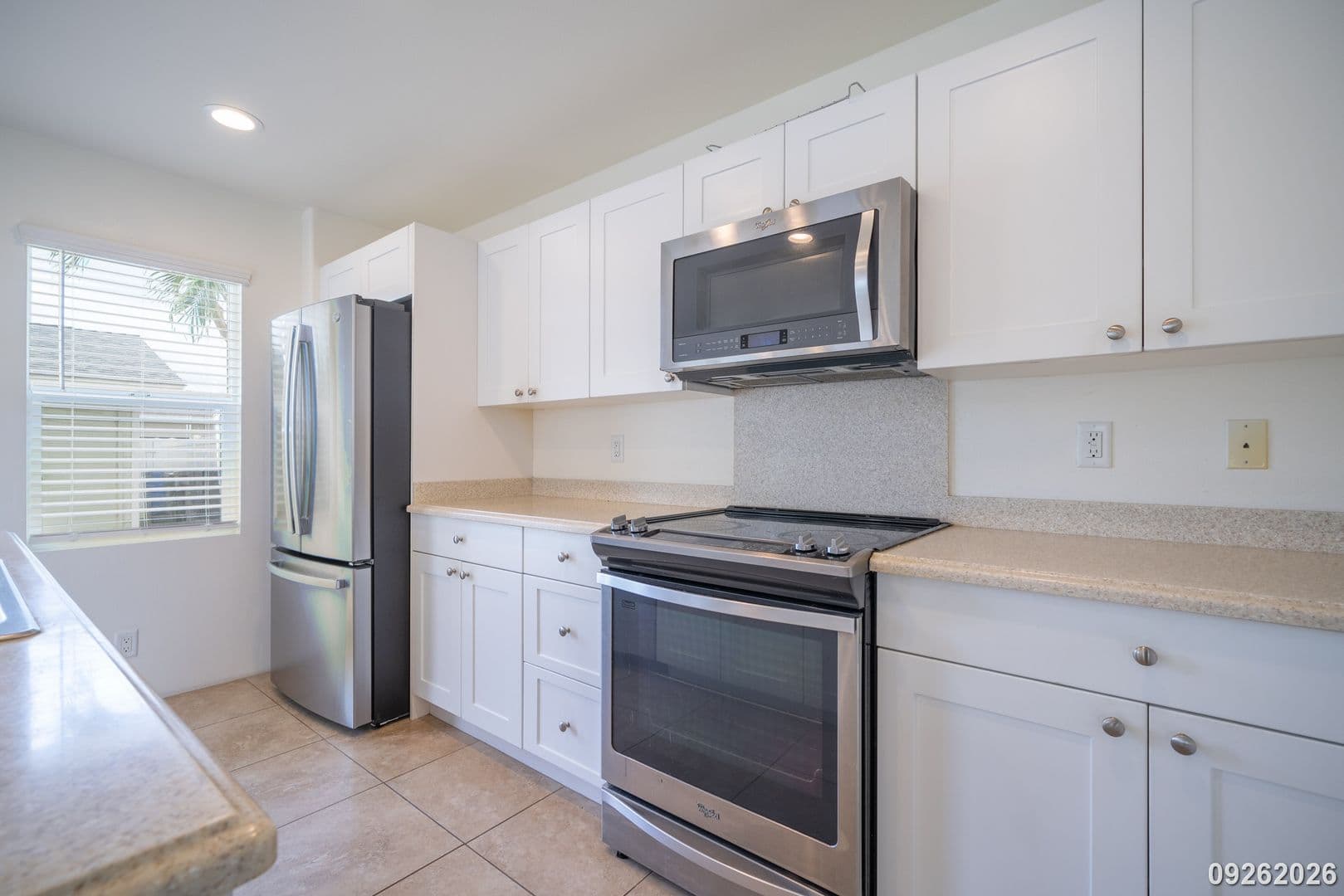 Ewa Beach House: 91-1338 Kaileolea Dr