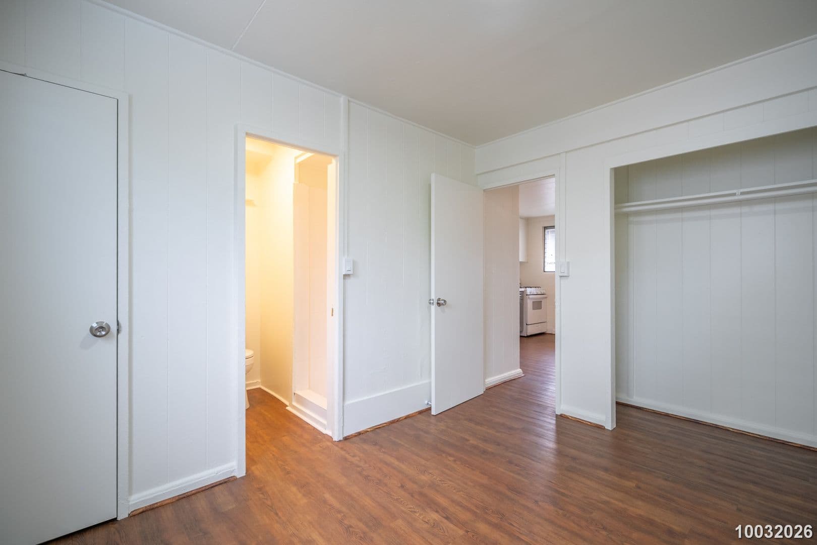 Honolulu Apartment: 1719 Nuuanu Ave.