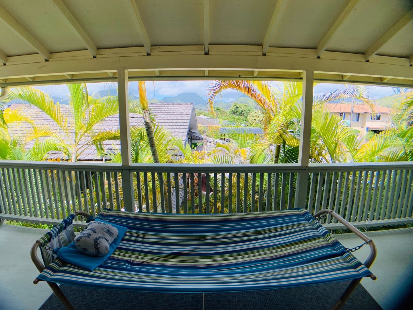 Kailua House: 345 B1 Kalama St.