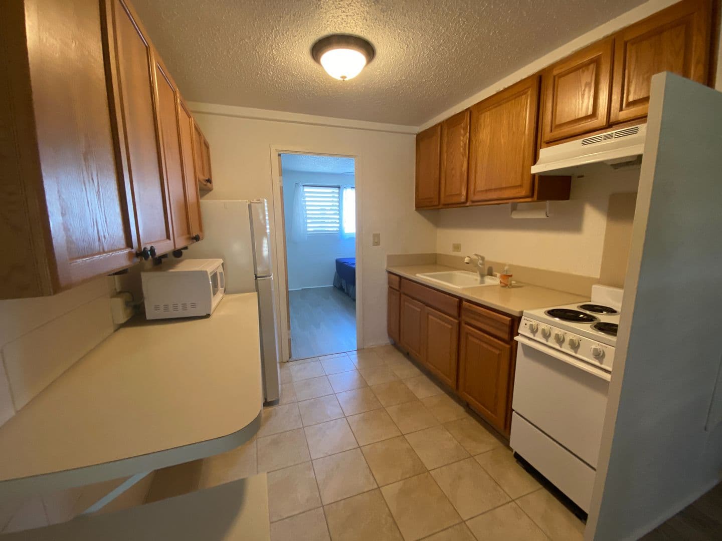 Honolulu Condo: 1735 Dole St. #108
