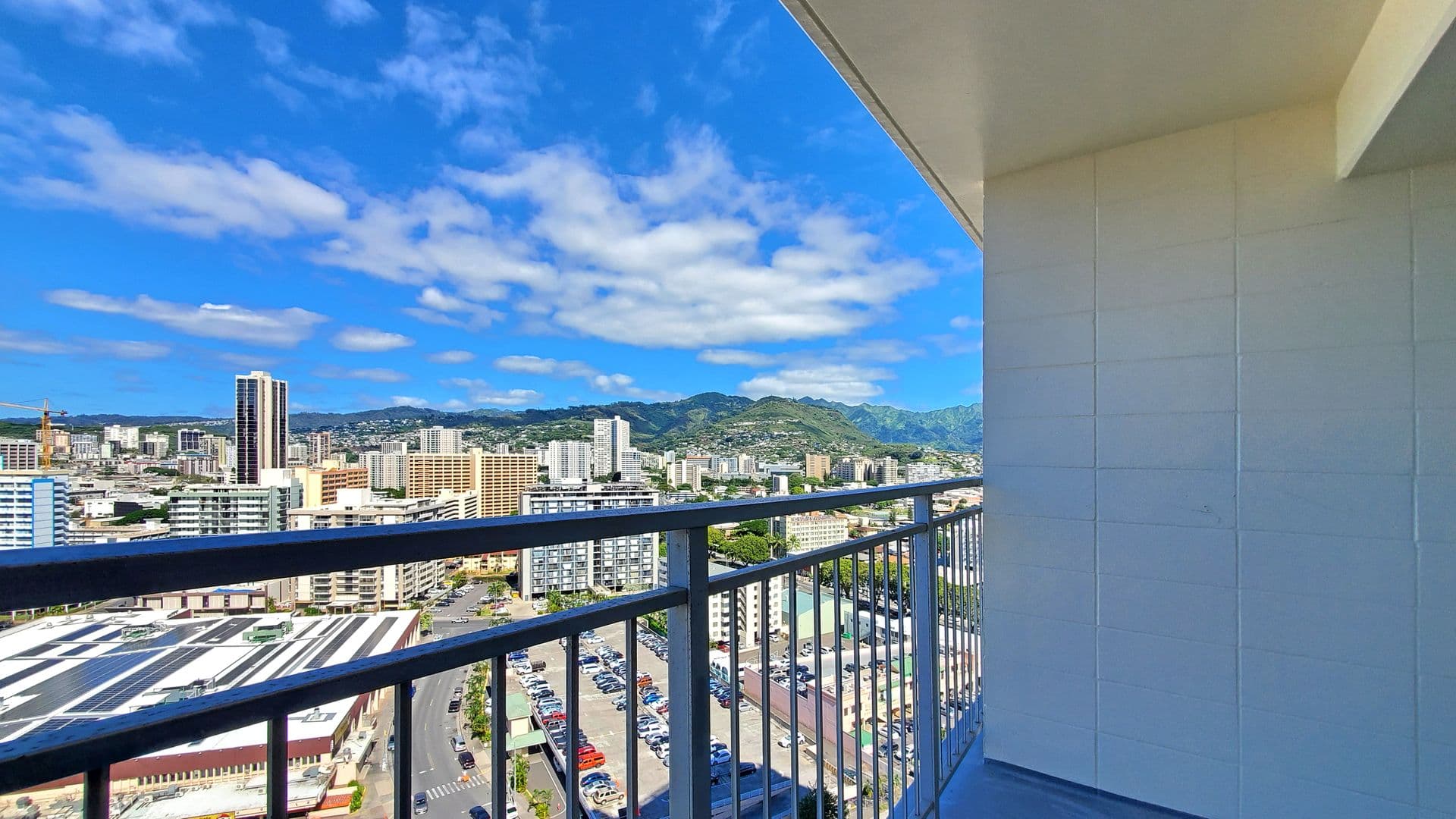 Honolulu Condo: 1655 Makaloa St. #2101