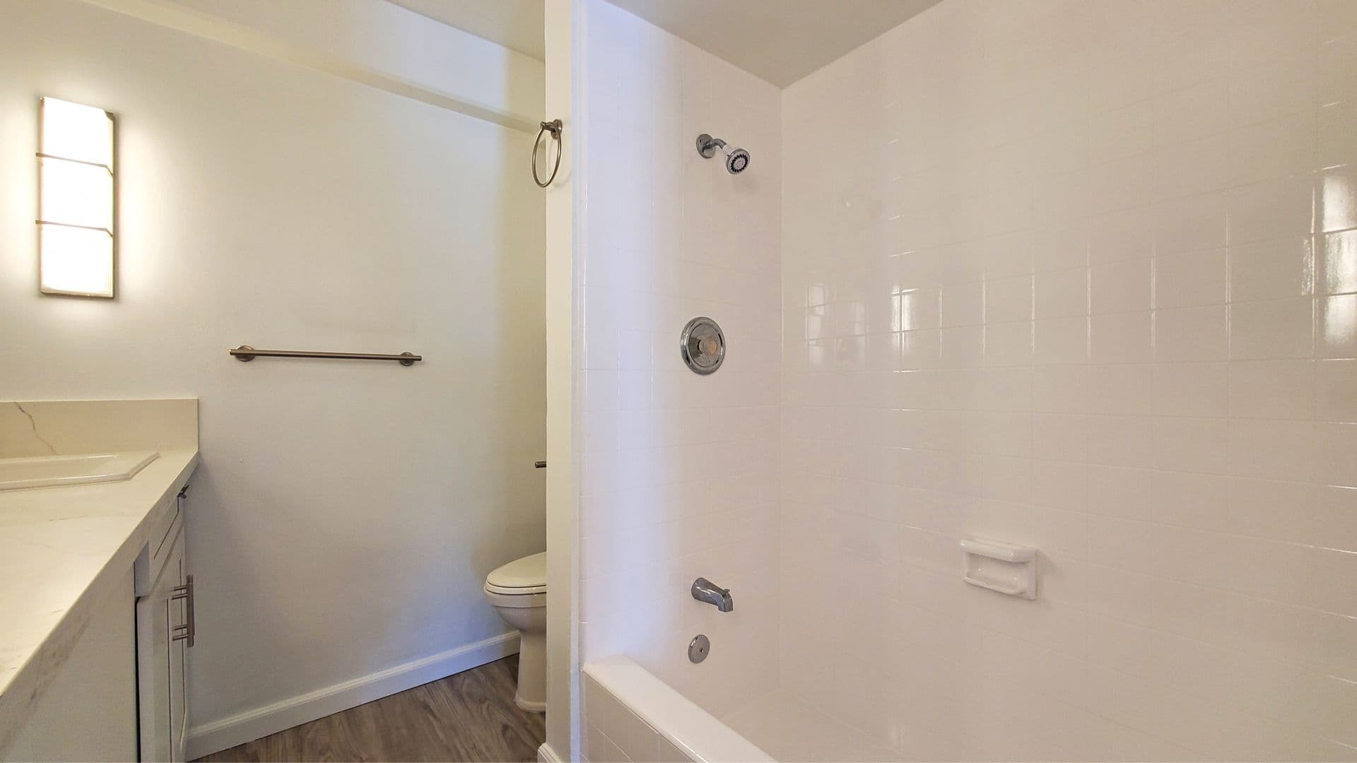 Honolulu Condo: 1655 Makaloa St. #2101