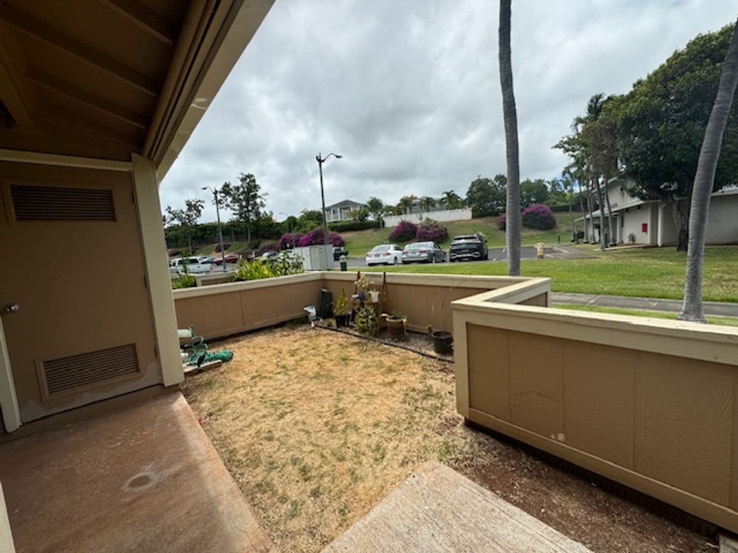 Ewa Beach Townhome: 91-1010B Makaaloa St. #4B