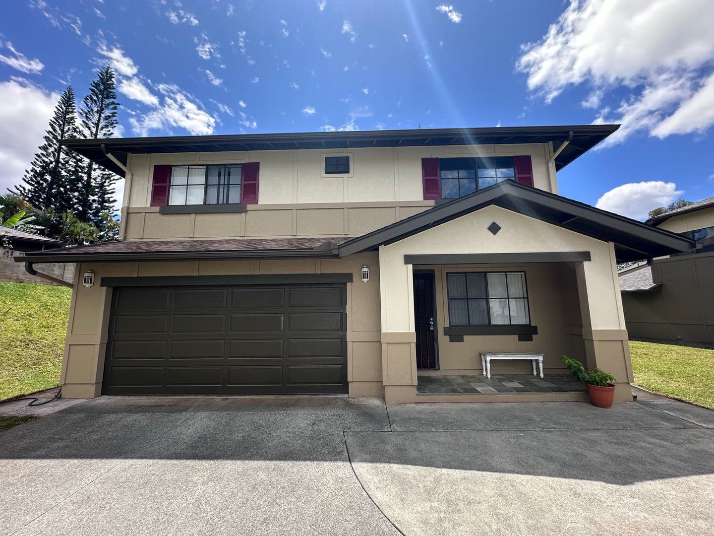 Mililani House: 95-1053 Halekia St.