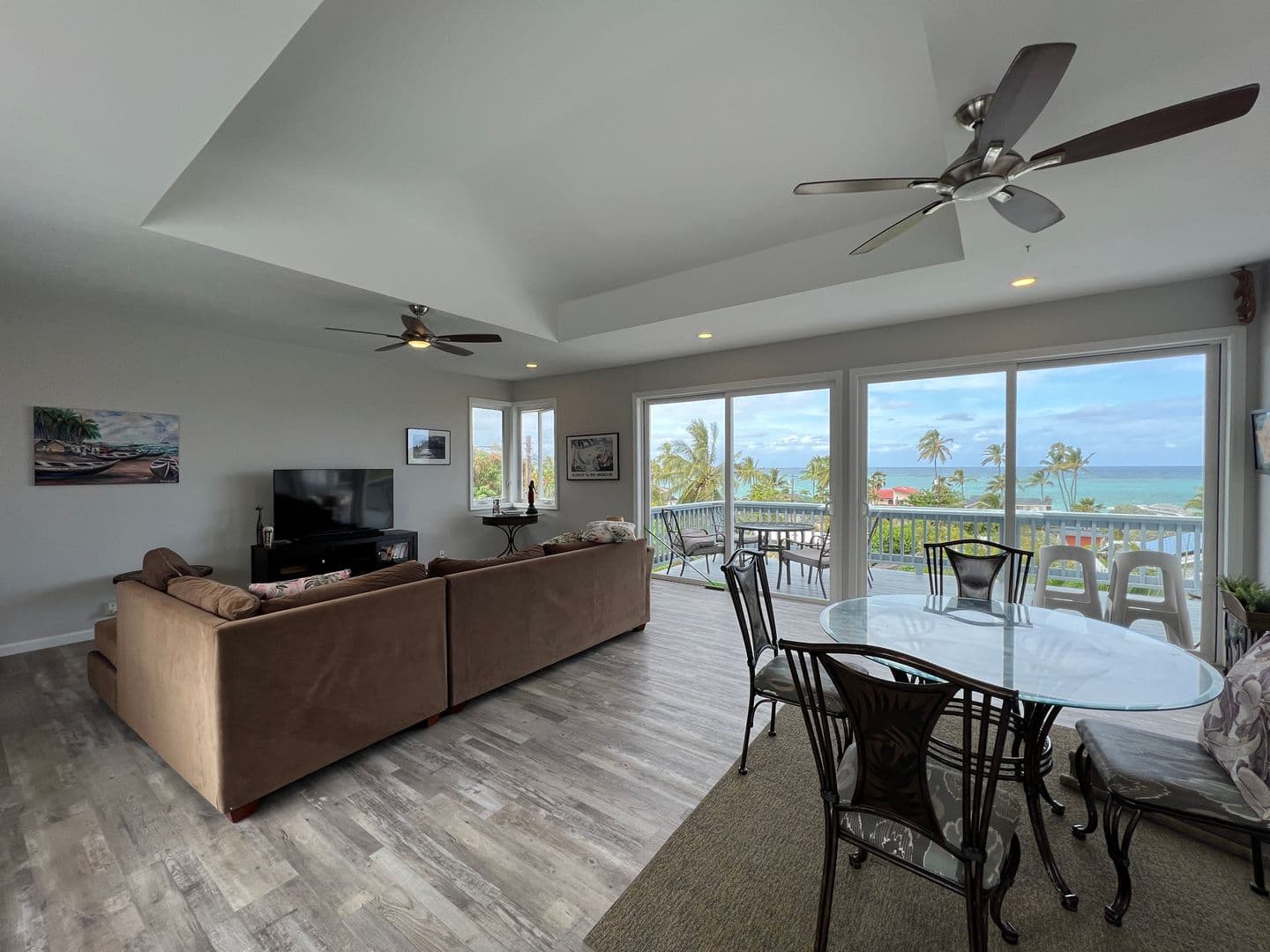 Kailua House: 864 Aalapapa Dr. (Left)