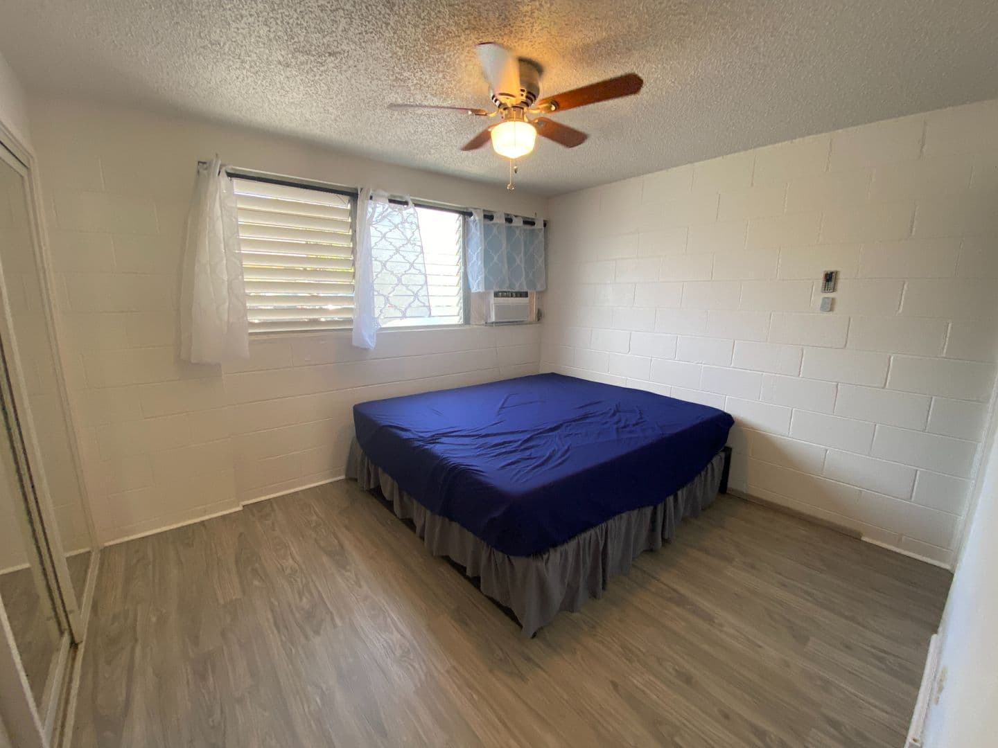 Honolulu Condo: 1735 Dole St. #108