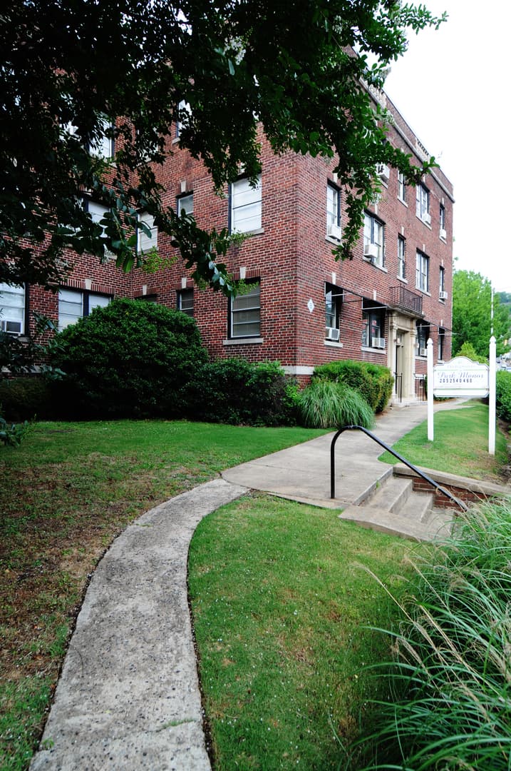 Birmingham Apartment: 1301 20th Street South