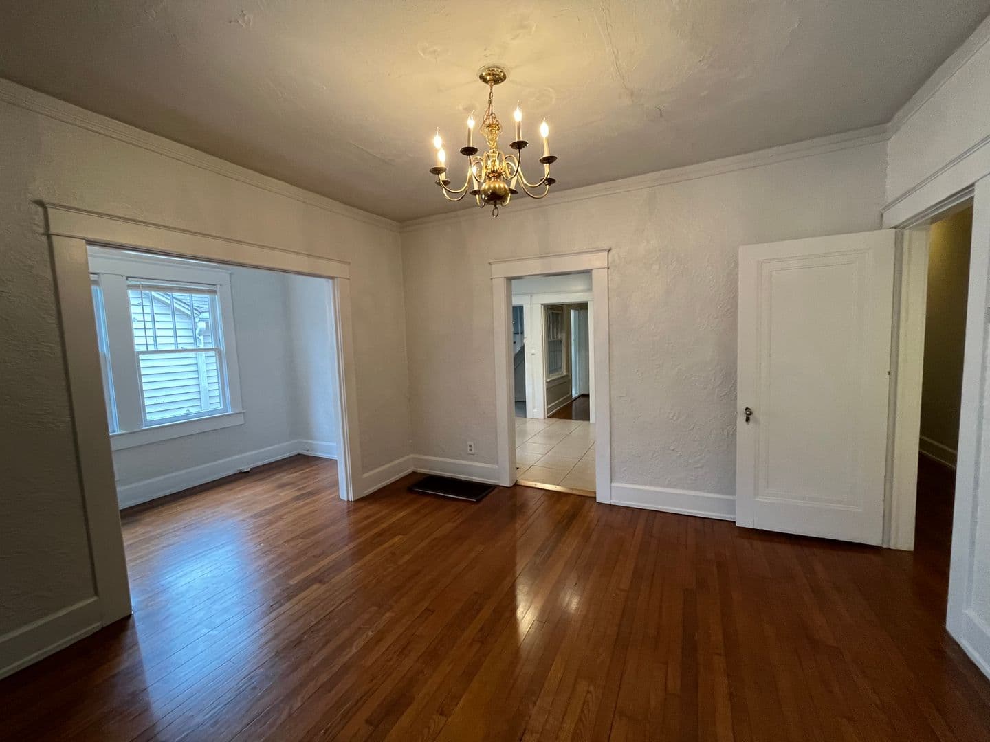 Birmingham Apartment: 2201 21st Avenue South