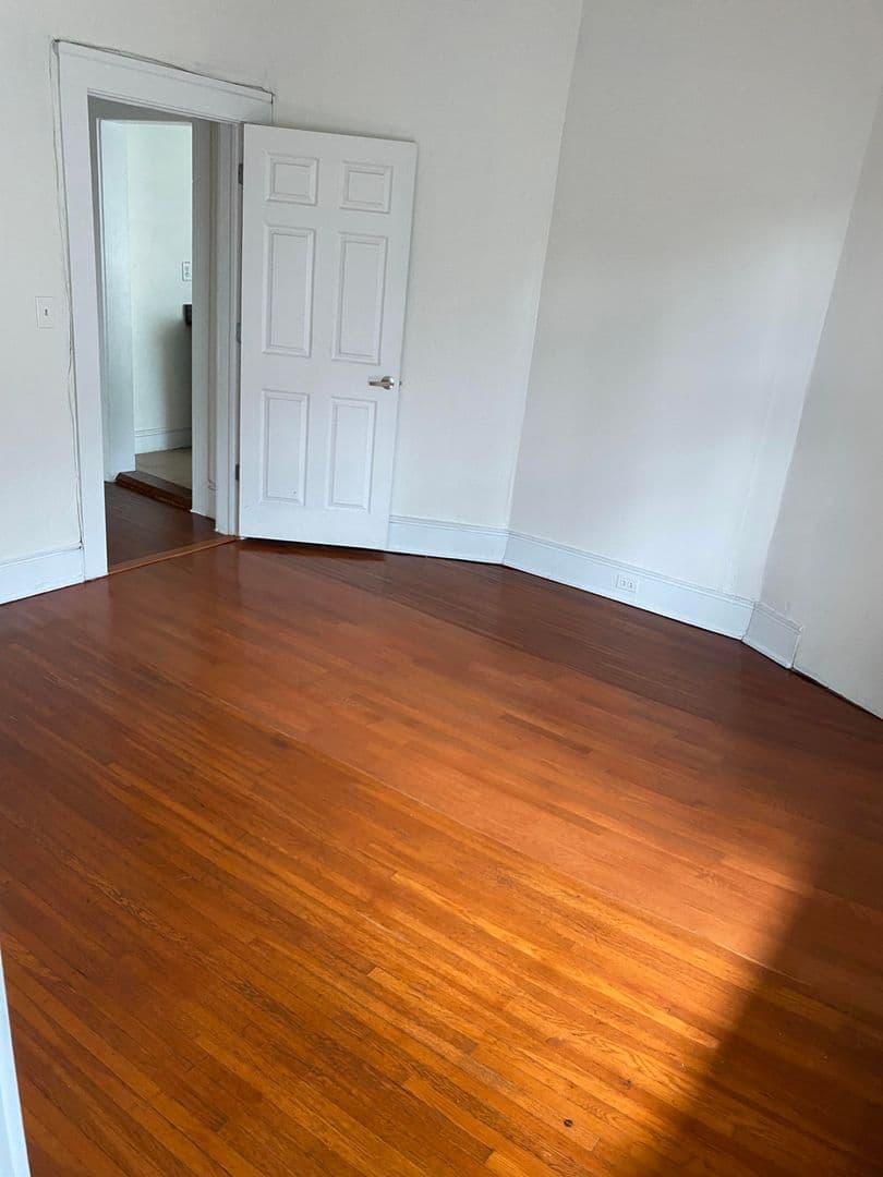 Birmingham Apartment: 1325 19th Street South