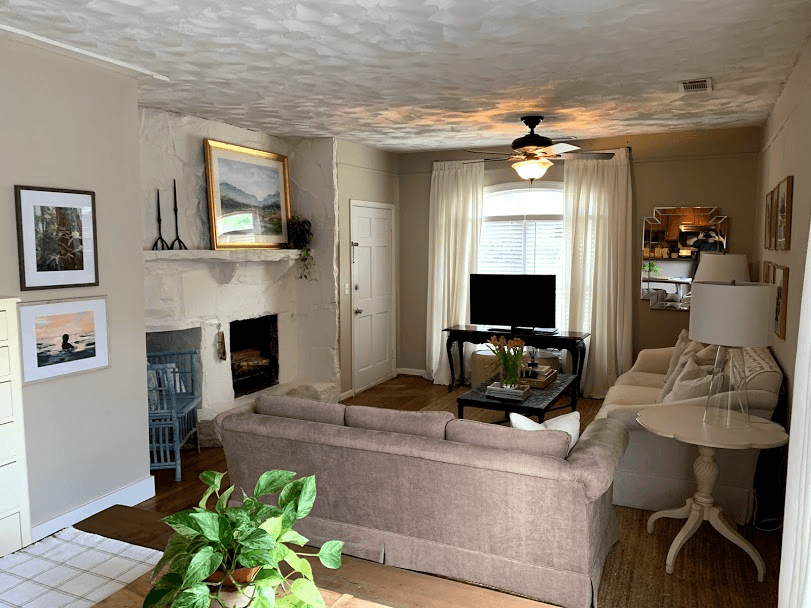 Birmingham Apartment: 2105 English Village Lane