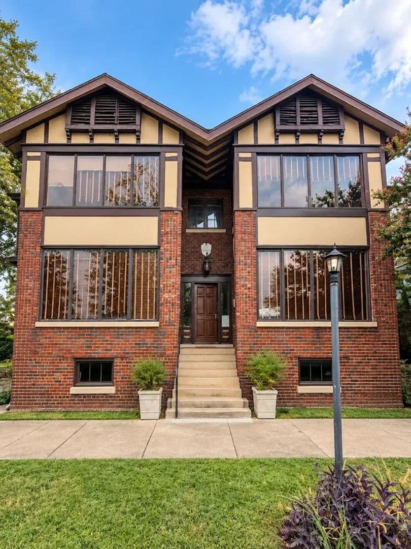 Birmingham Apartment: 1325 19th Street South