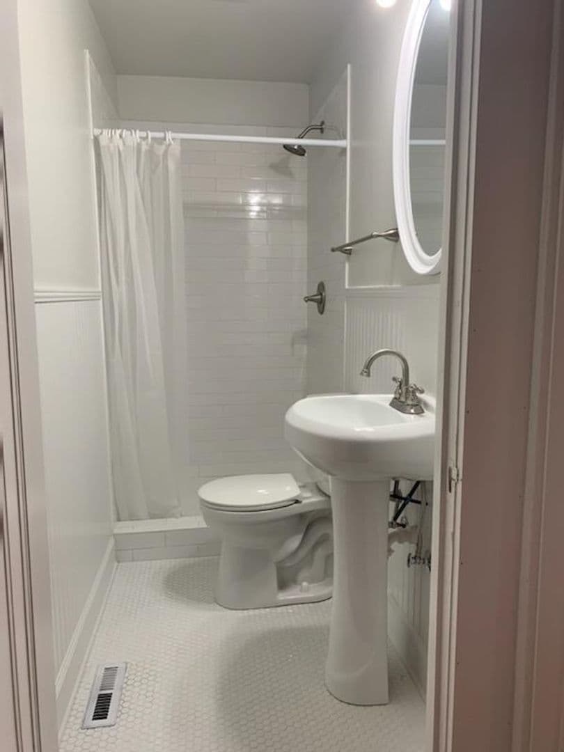 Birmingham Apartment: 2201 21st Avenue South