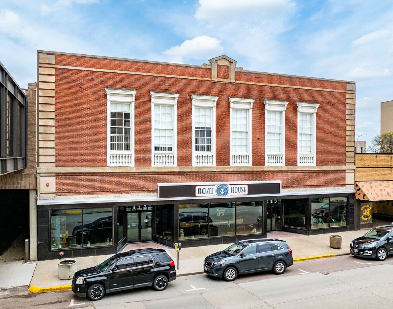 Sioux City Apartment: 413 Pierce Street