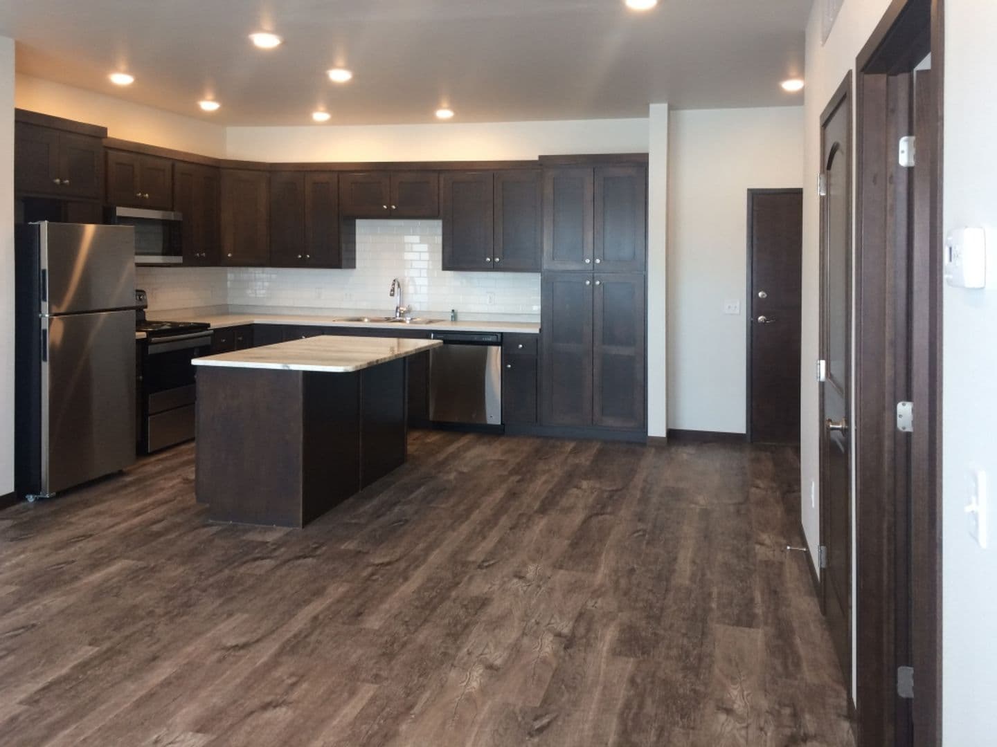 Watertown Apartment: One and Two Willow Creek Apartments
