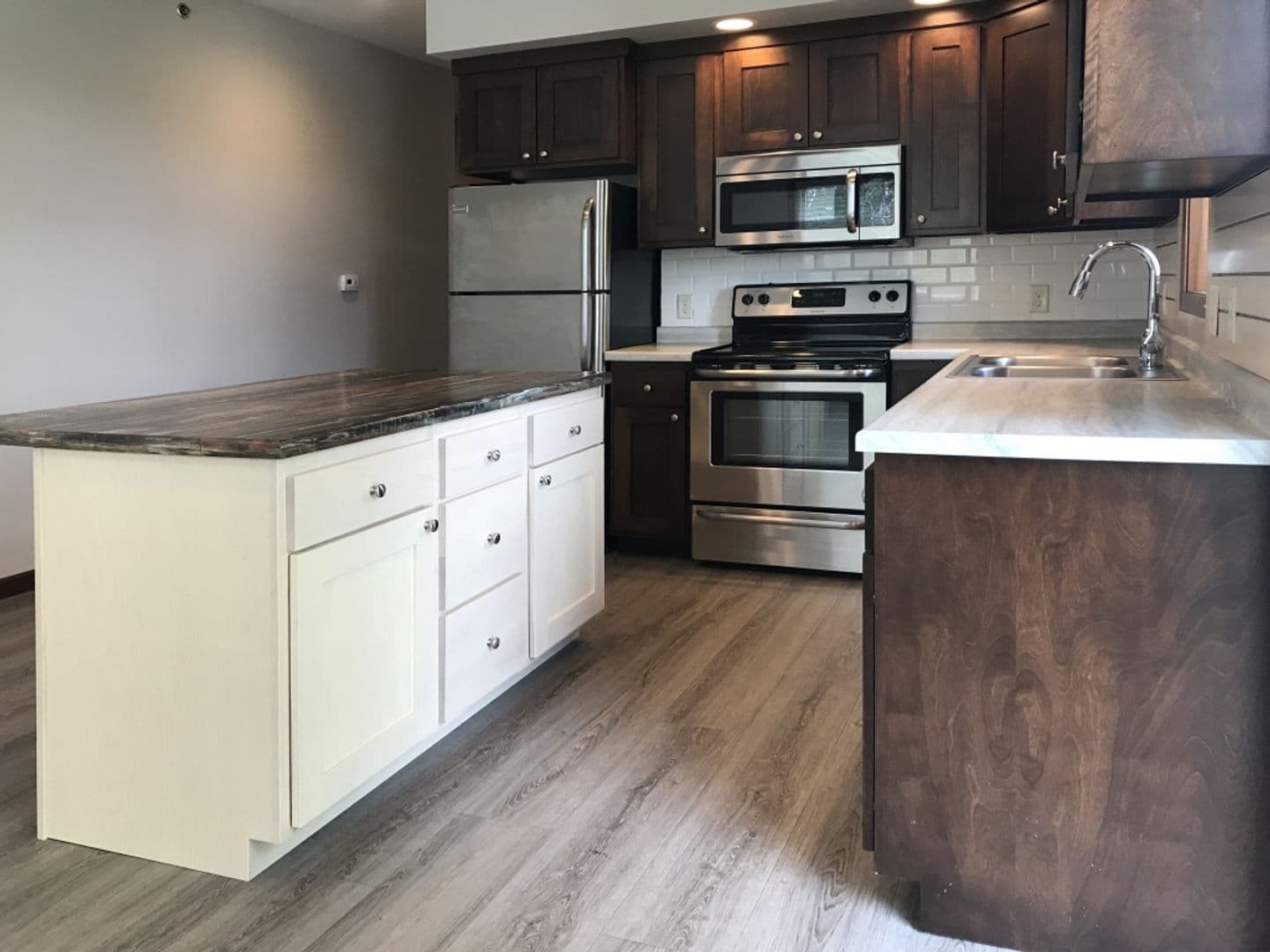 Watertown Apartment: One and Two Willow Creek Apartments