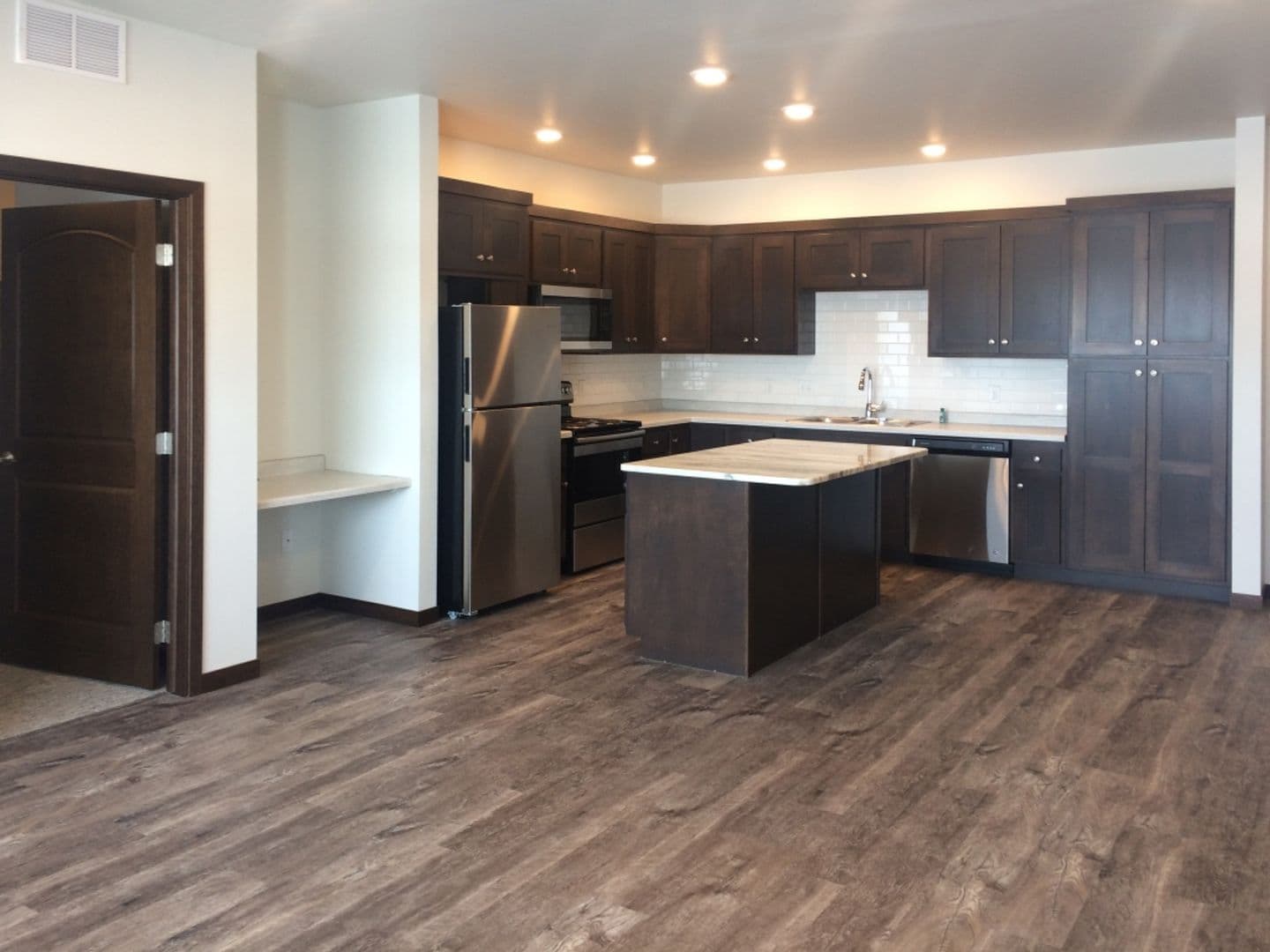 Watertown Apartment: One and Two Willow Creek Apartments