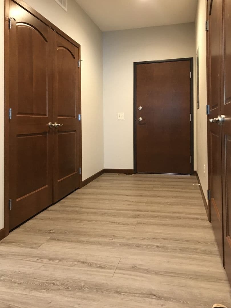Watertown Apartment: One and Two Willow Creek Apartments