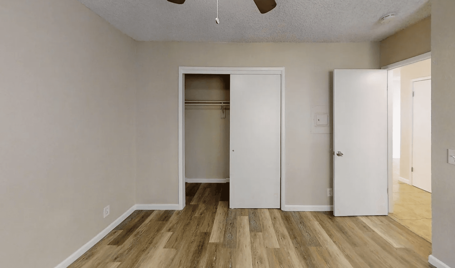 Fresno Apartment: 2025 E Pontiac Way
