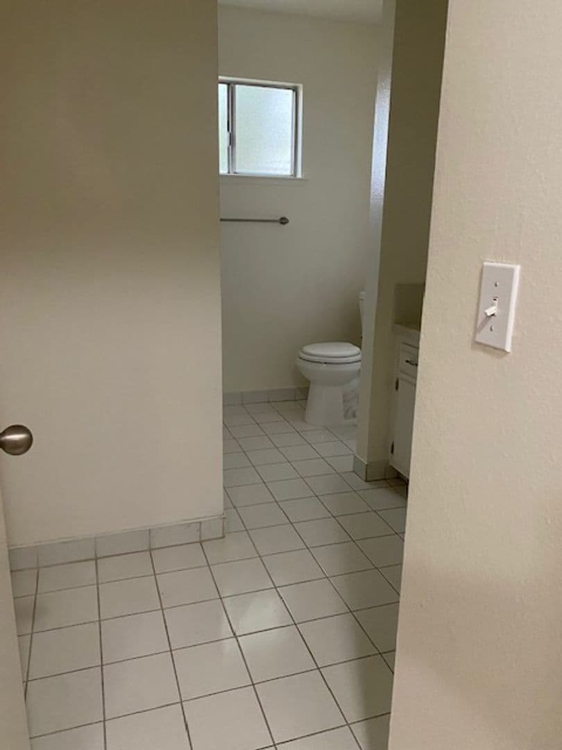 Fresno Apartment: Glenn Ave
