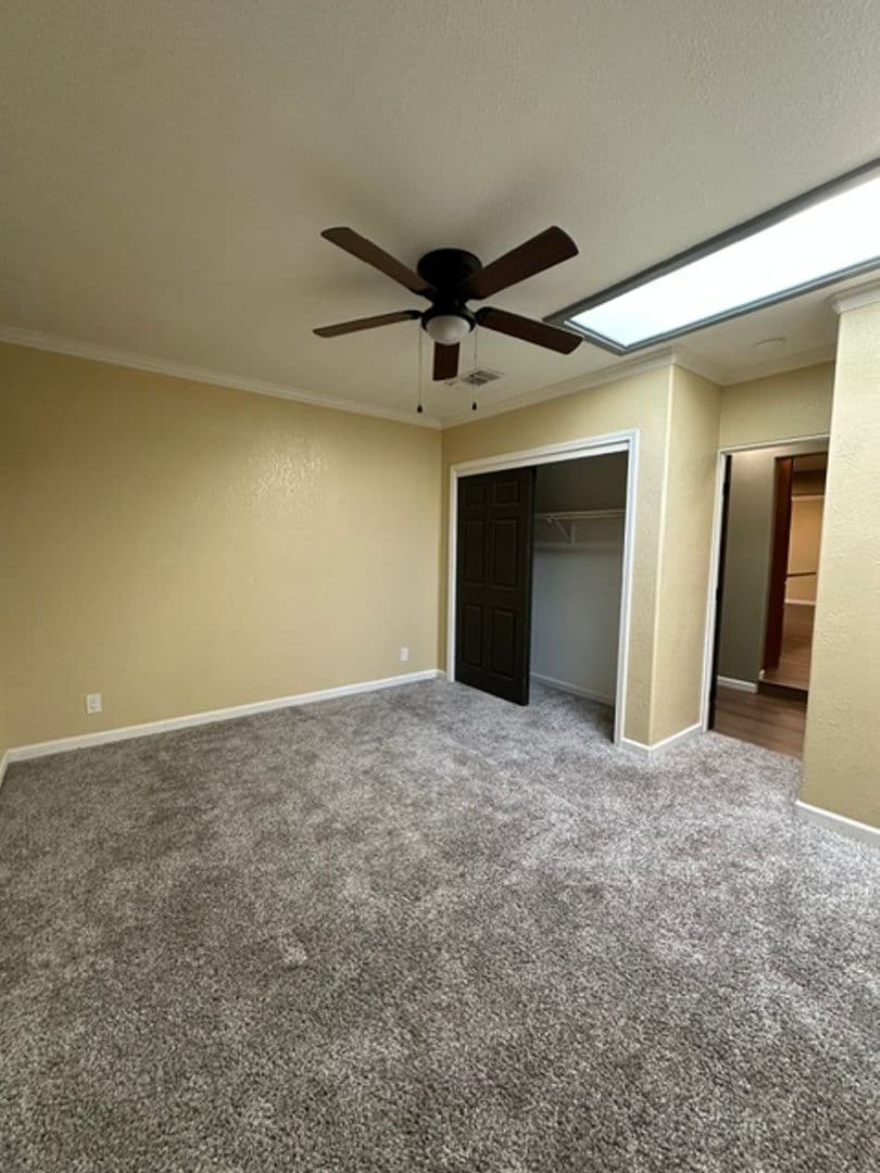 Fresno House: 5763 E Tarpey Dr