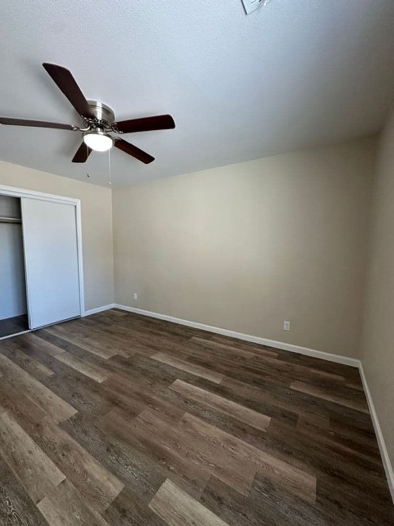 Fresno Apartment: 2025 E Pontiac Way