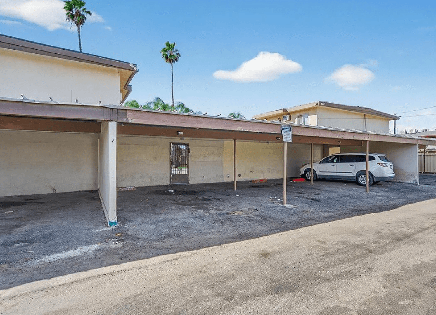 Fresno Apartment: 1340-1348