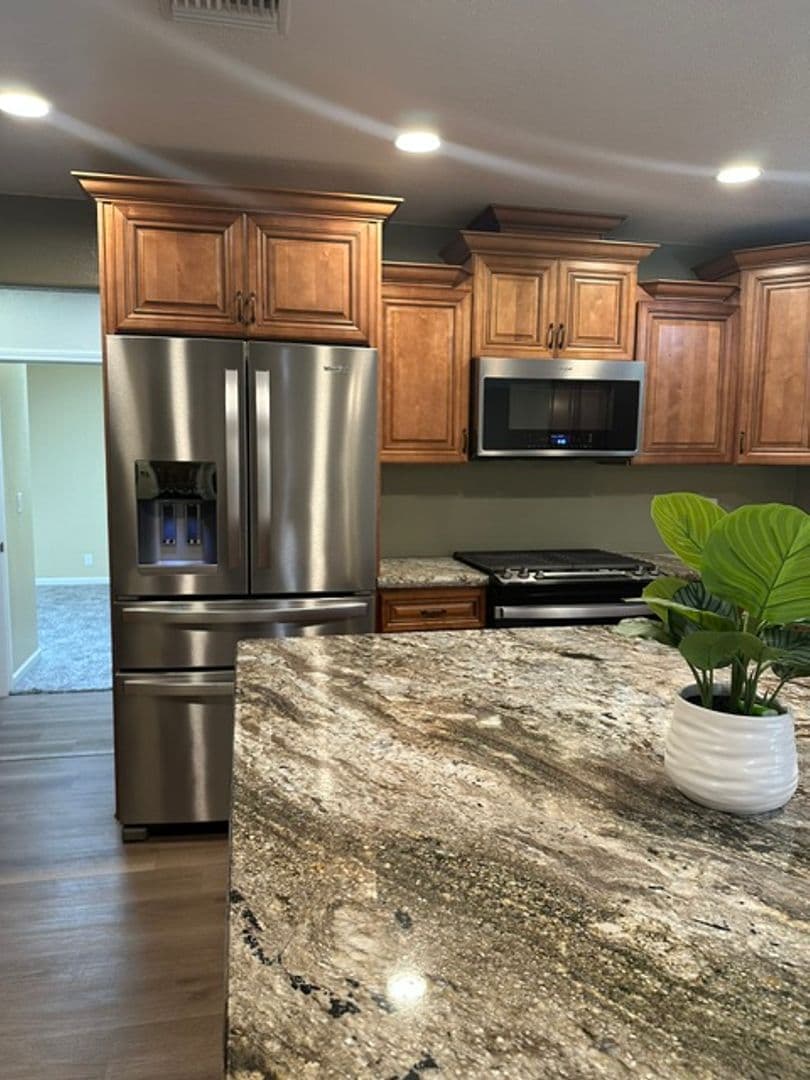 Fresno House: 5763 E Tarpey Dr