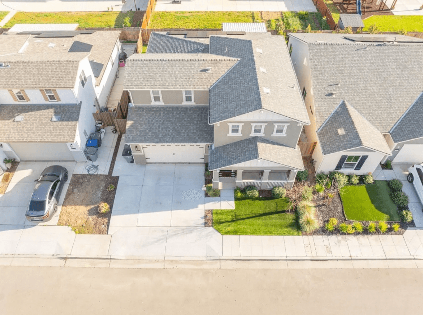 Fresno House: 7399 E Homan Ave