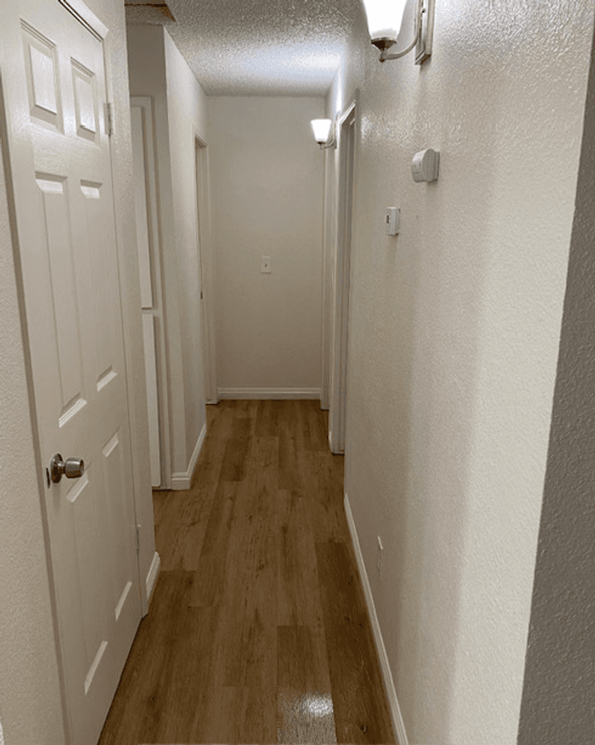 Fresno Apartment: 3223 - 3235 W Clinton Ave