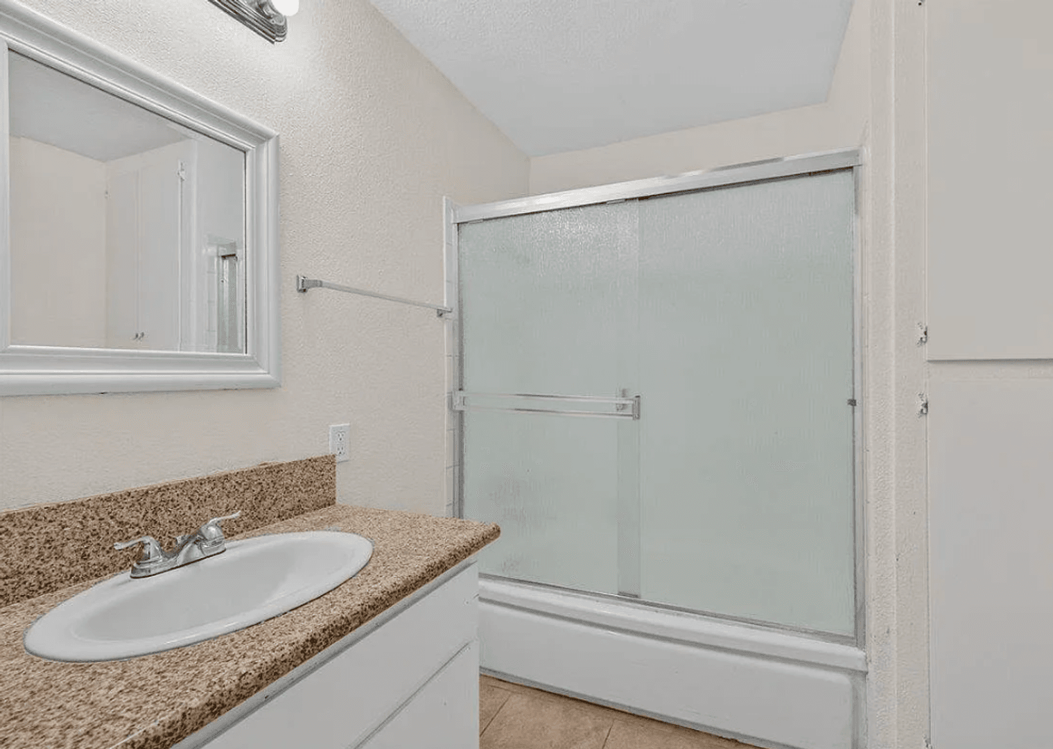 Fresno Apartment: 1340-1348