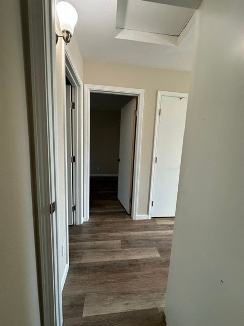 Fresno Apartment: 2025 E Pontiac Way