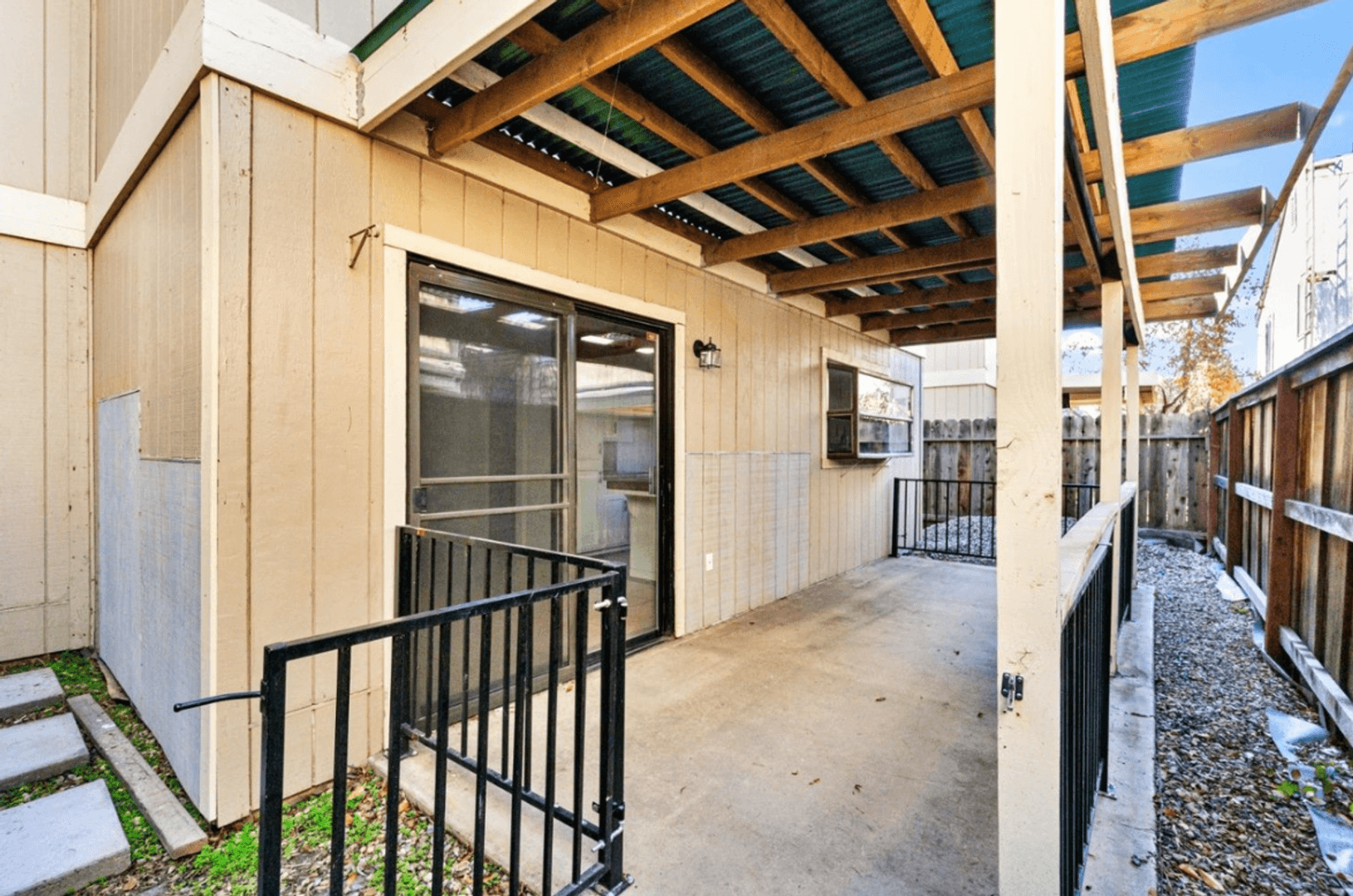 Fresno Condo: 4718 E Alamos Ave