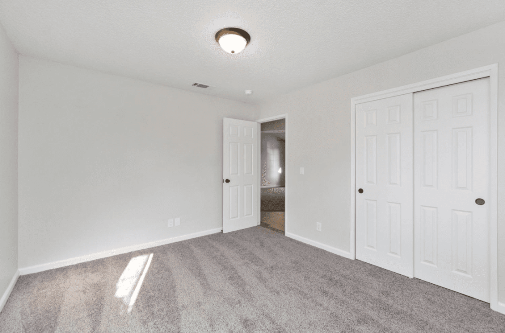 Fresno Condo: 4718 E Alamos Ave