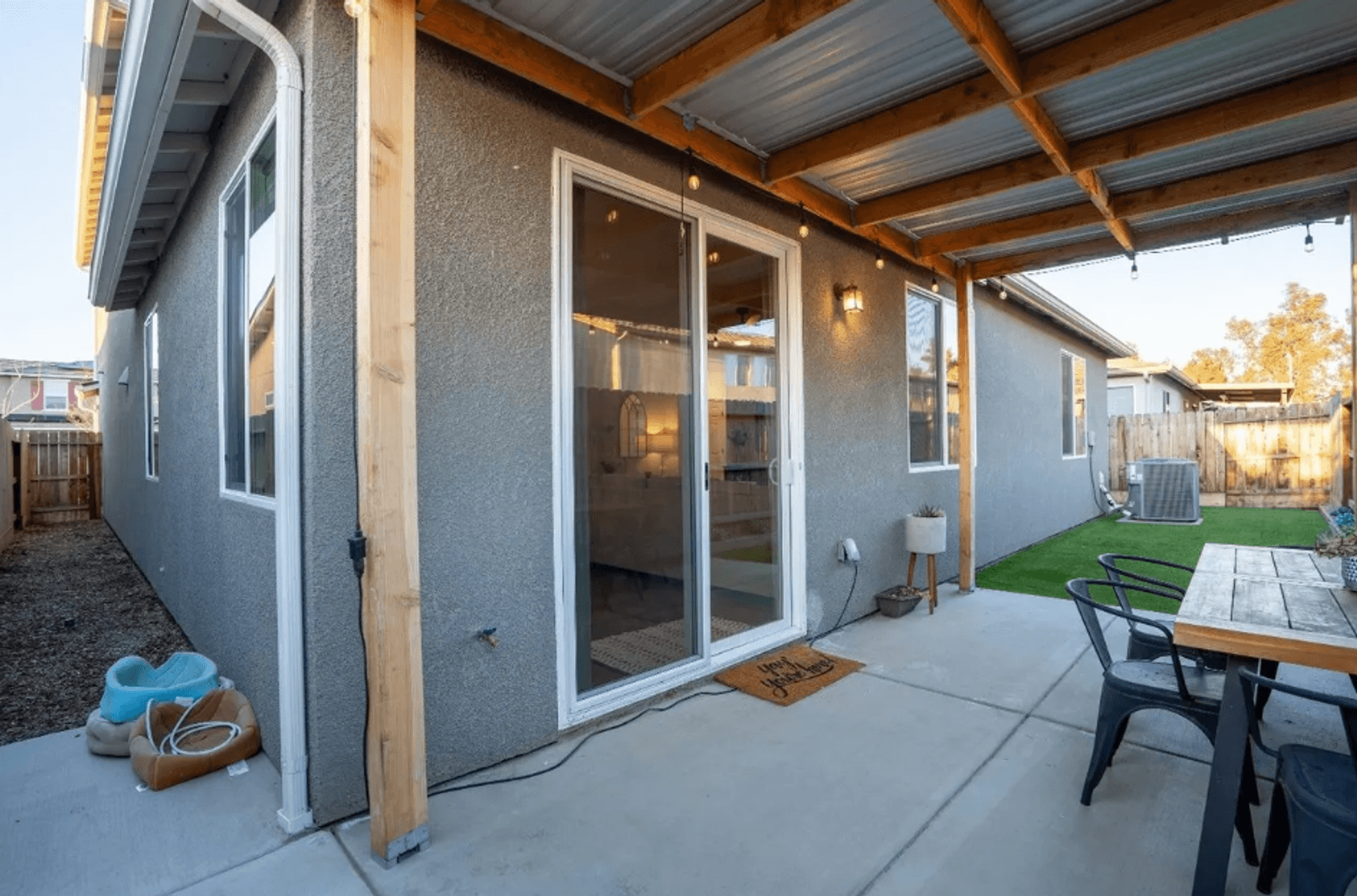 Fresno House: 7399 E Homan Ave