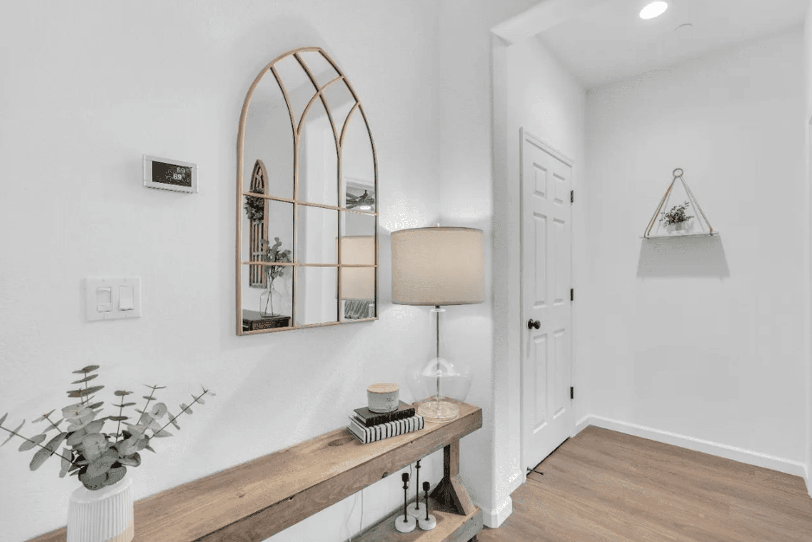 Fresno House: 7399 E Homan Ave