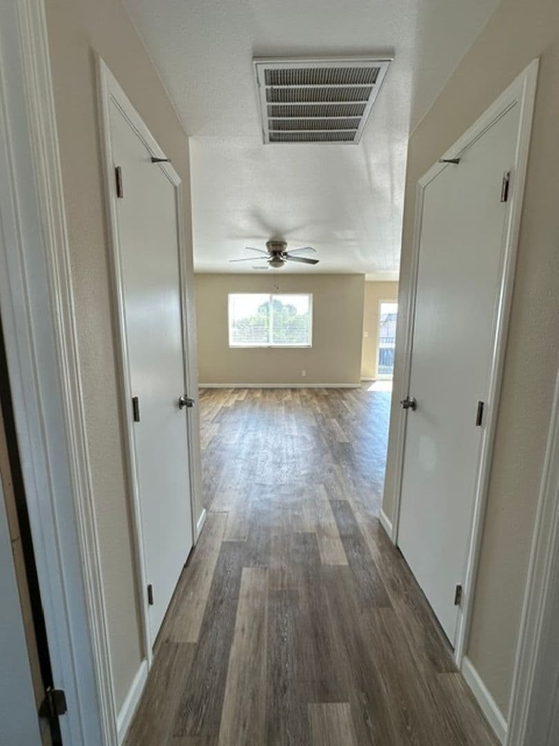 Fresno Apartment: 2025 E Pontiac Way