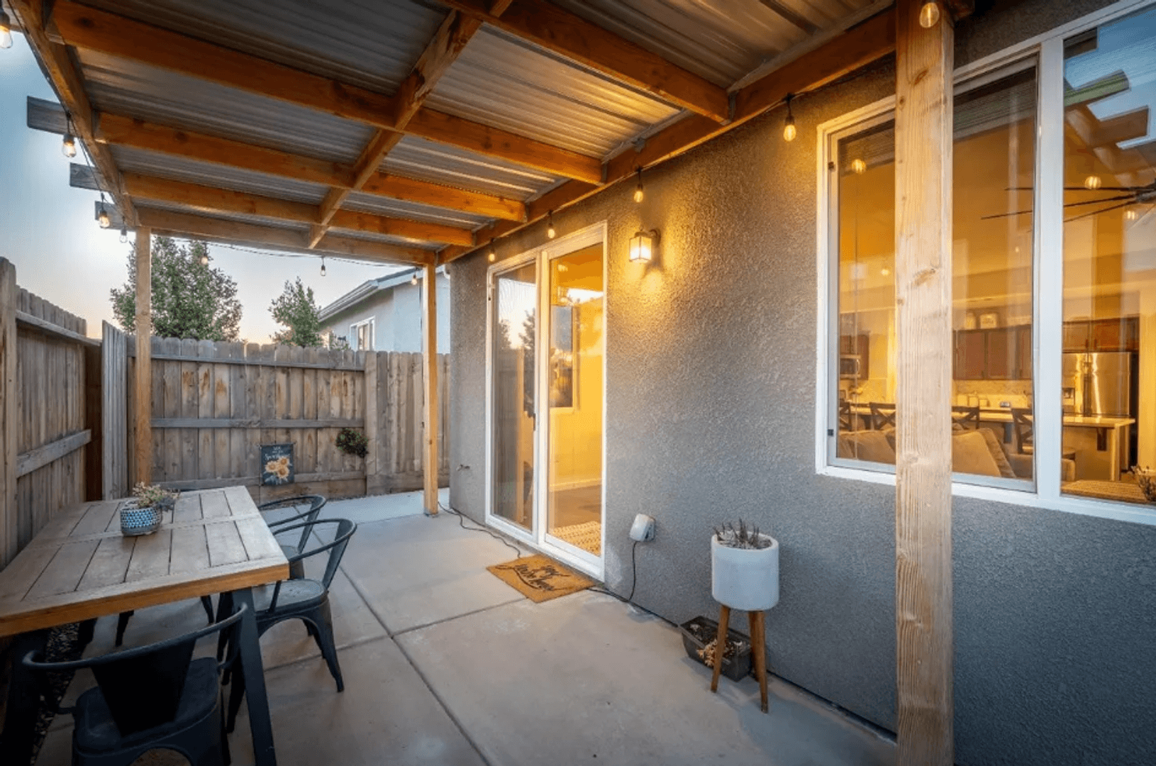 Fresno House: 7399 E Homan Ave