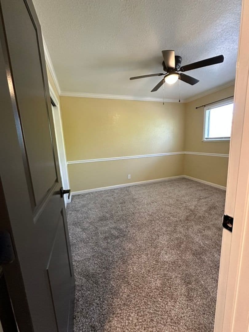 Fresno House: 5763 E Tarpey Dr