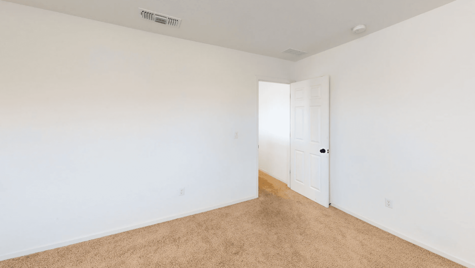 Fresno House: 7399 E Homan Ave