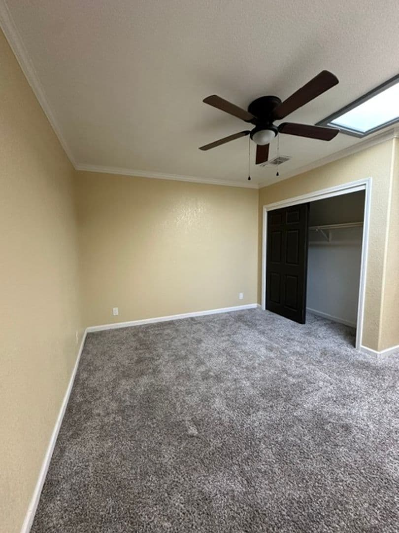 Fresno House: 5763 E Tarpey Dr