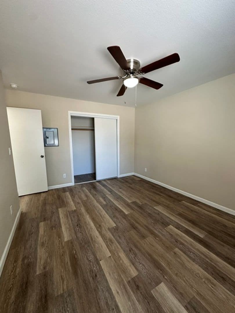 Fresno Apartment: 2025 E Pontiac Way