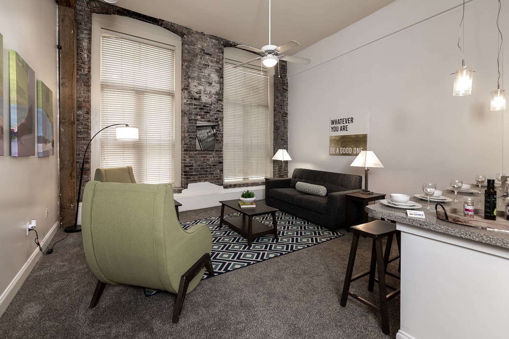 Memphis Apartment: 60 S Main St